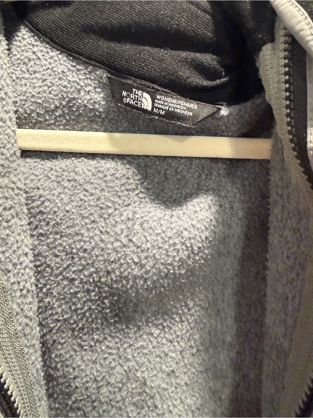 The North Face 2-in-1 DryVent Jacket Womens Medium Gray Camo Fleece - Picture 14 of 16